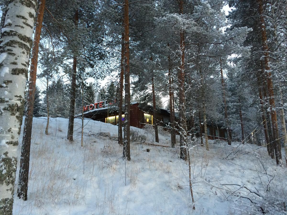Asikkalan Motelli Vesivehmaa Exteriör bild